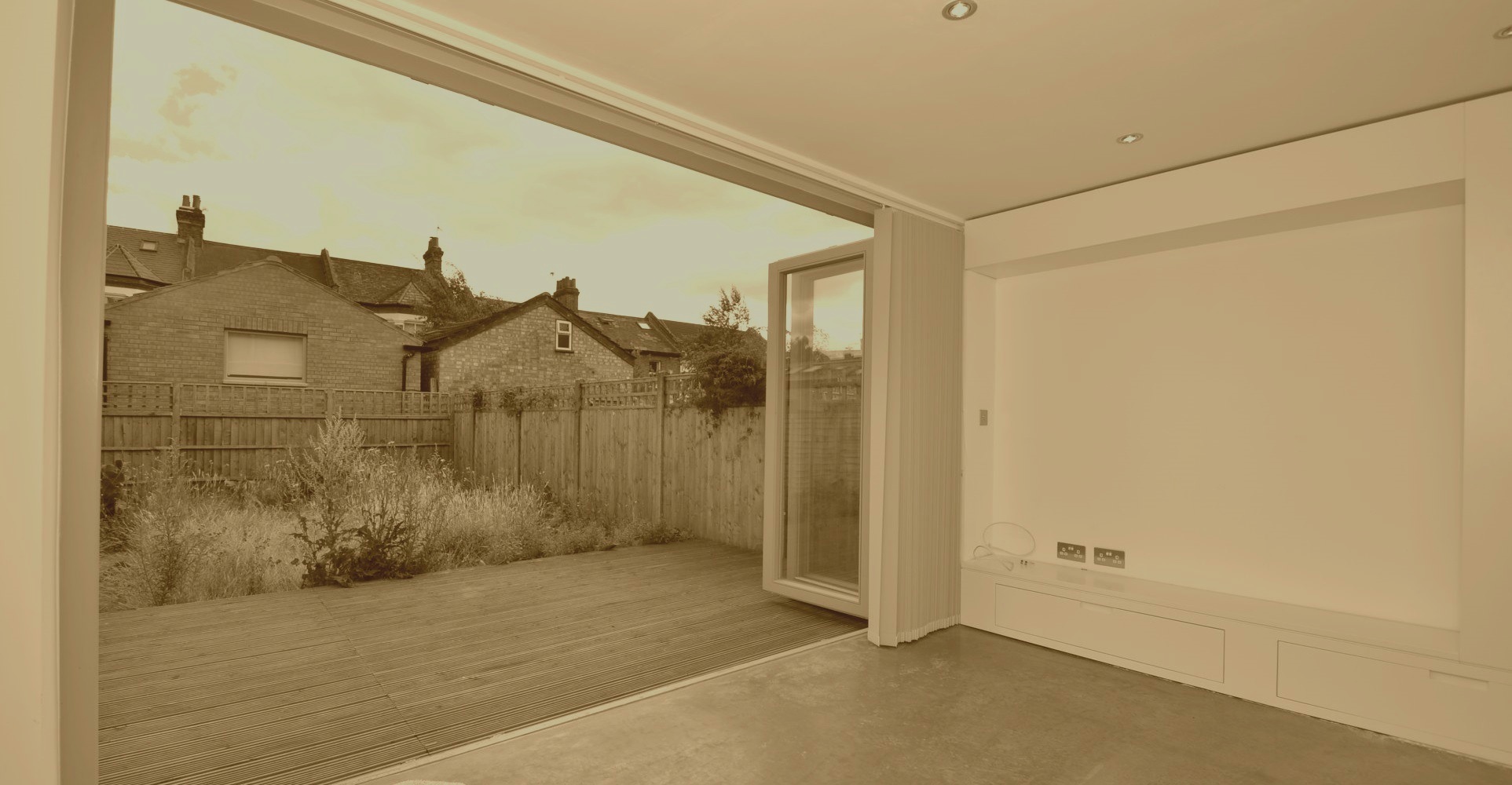 Slider, Glaziers in Seven Sisters, N15